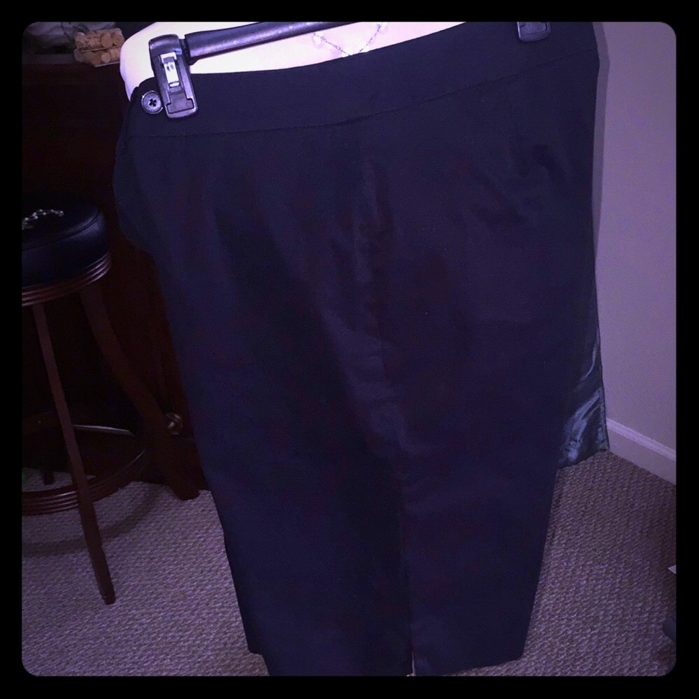 Jones New York Signature Black Shorts